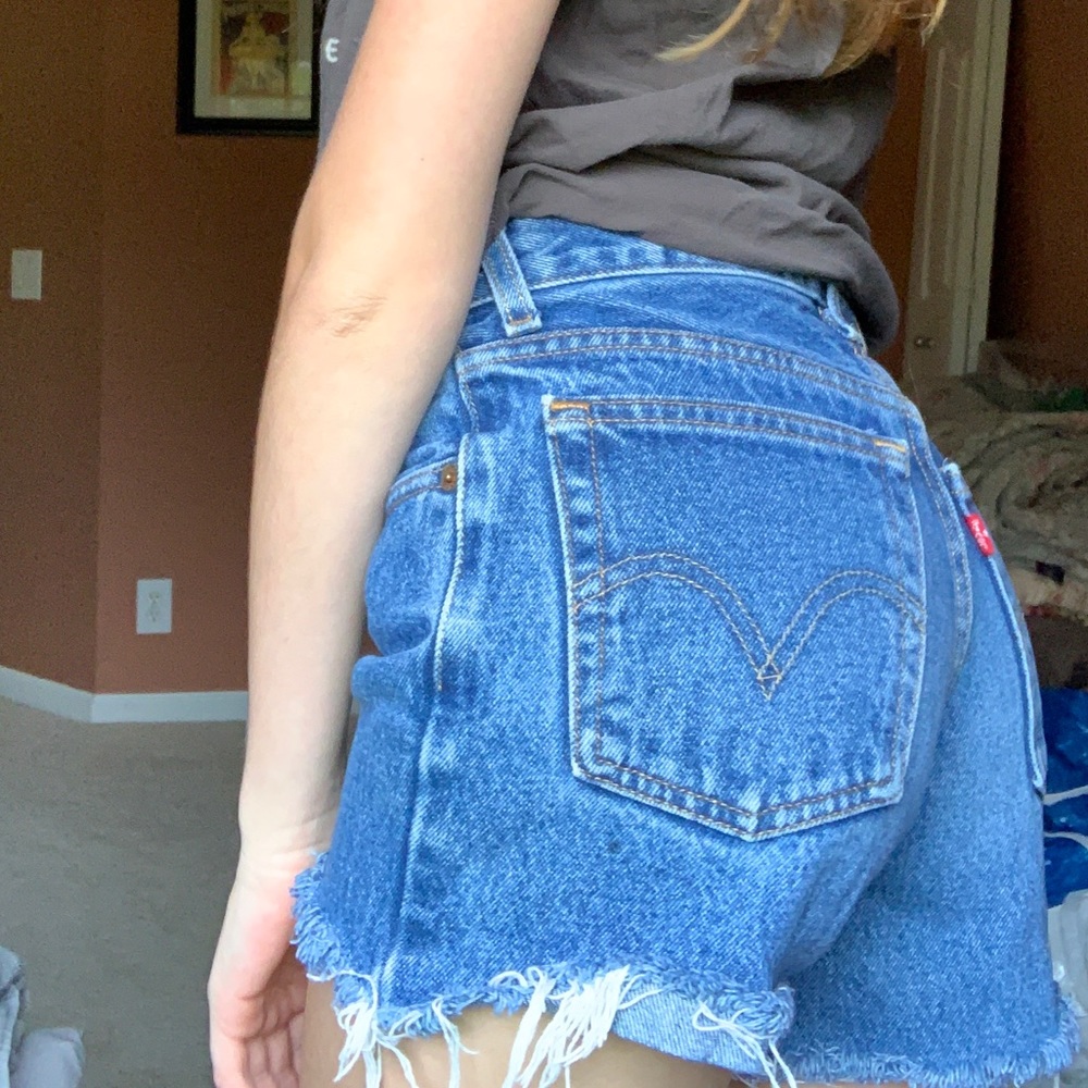 Levi’s dark wash denim shorts